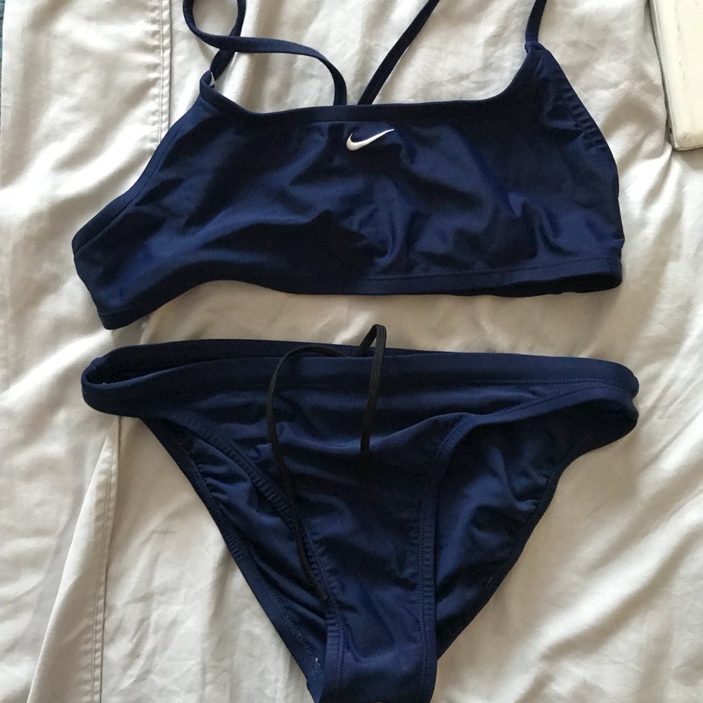 Nike 2 piece